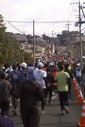 第2関門（9.1km）から福王子交差点