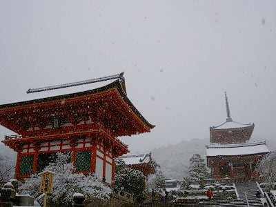 大雪の清水寺